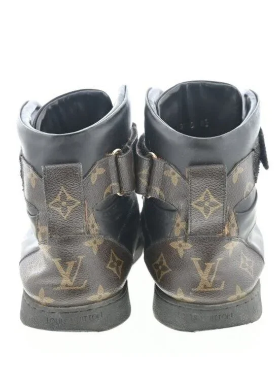 Louis Vuitton Sneakers Black - Picture 6 of 7